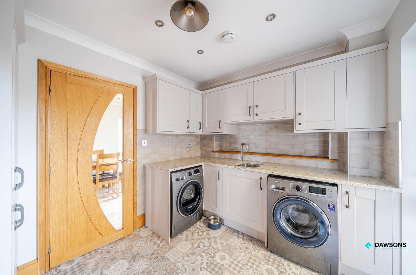 Three Cliffs Drive, Southgate, Swansea, SA3 2BN